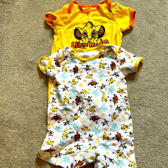 Pair of Disney Lion King baby jumpers 18 months - Picture 1 of 5